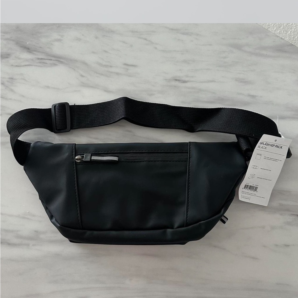 MAKE OFFER: Brand new! Gaston Luga, Hip Pack